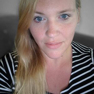 Meet your Posher, Leslie